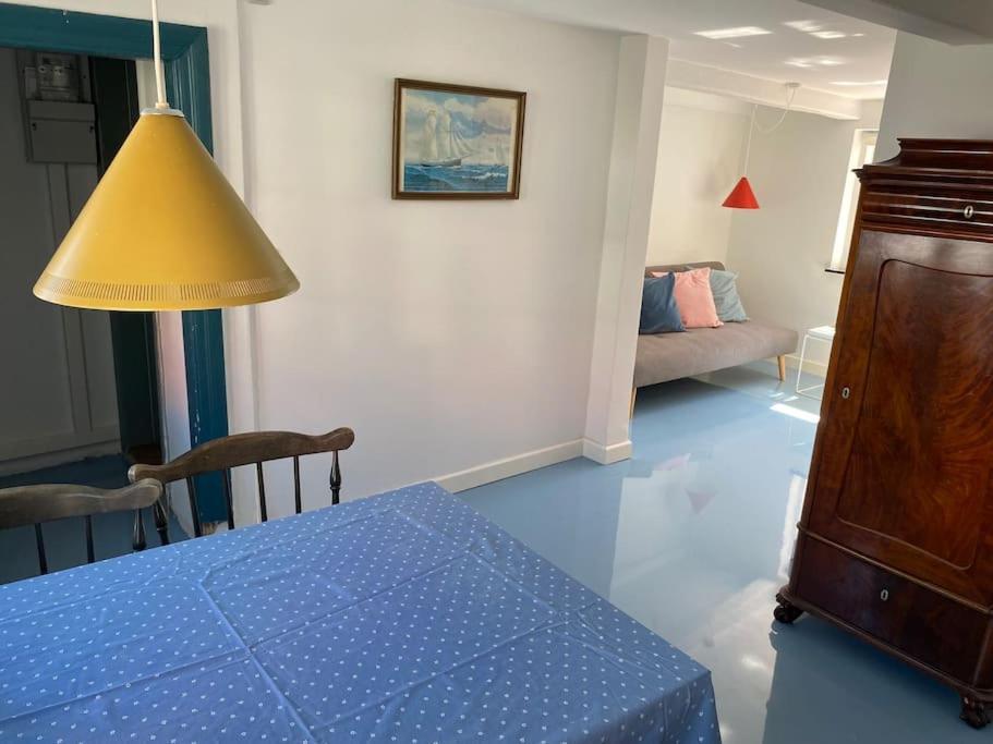 Villa Skont Fiskerhus. Taet Pa By, Havn Og Havet Marstal Esterno foto